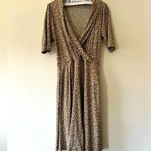 Boden tiny floral Mini Faux Wrap Dress US Womens size 4 Hazelnut Brown